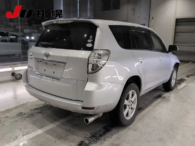 TOYOTA VANGUARD