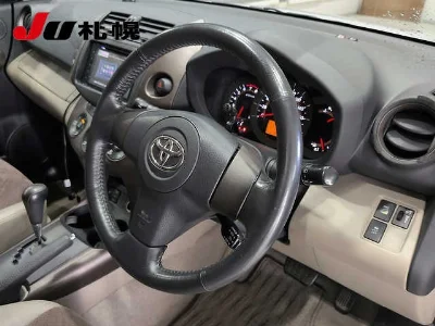 TOYOTA VANGUARD