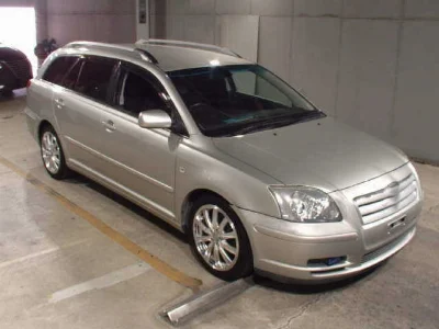 TOYOTA AVENSIS