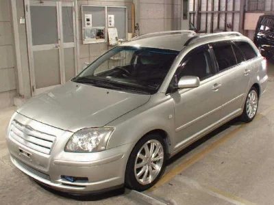 TOYOTA AVENSIS