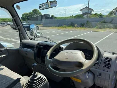 TOYOTA DYNA