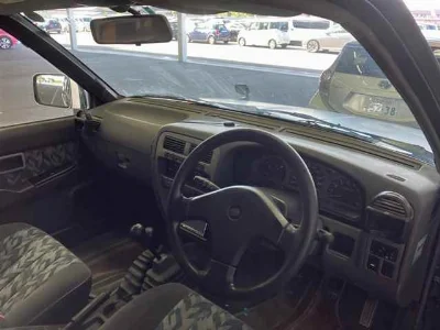 NISSAN TERRANO
