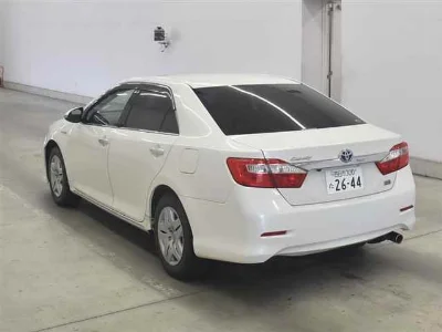 TOYOTA CAMRY
