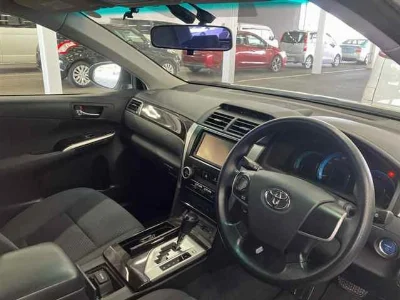 TOYOTA CAMRY