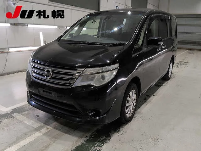 Nissan Serena  с аукциона в Японии