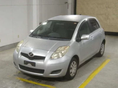 TOYOTA VITZ