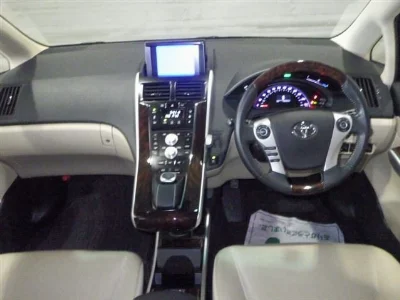 TOYOTA SAI