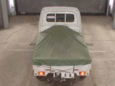 NISSAN CLIPPER TRUCK