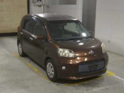 TOYOTA PORTE