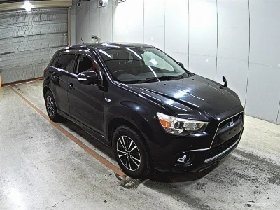 MITSUBISHI RVR