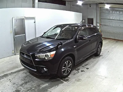 MITSUBISHI RVR
