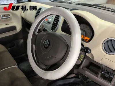SUZUKI MRWAGON