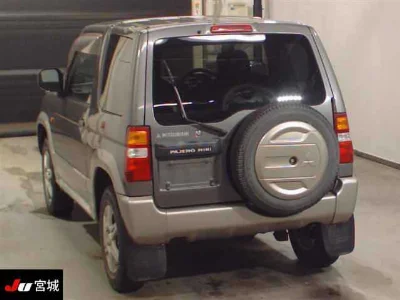 MITSUBISHI PAJERO MINI