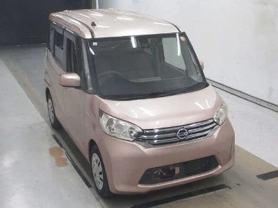 NISSAN DAYZ ROOX