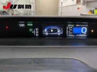 Цена авто Toyota Prius с аукционов Японии, номер кузова ZVW55, пробег 299 000, оценка 6