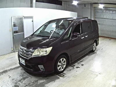 NISSAN SERENA