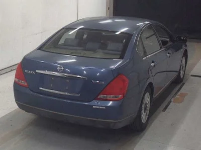 NISSAN TEANA