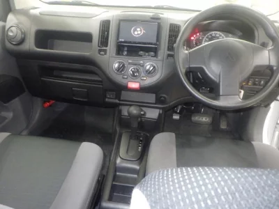 MITSUBISHI LANCER VAN