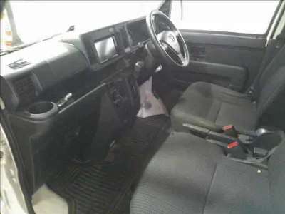 TOYOTA PIXIS VAN