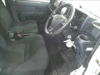 TOYOTA PIXIS VAN