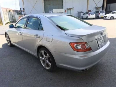 TOYOTA MARK X