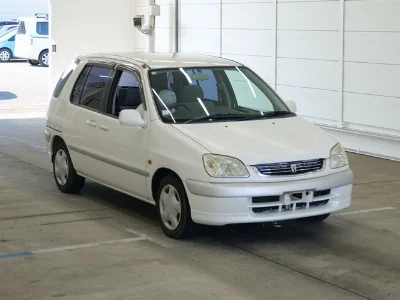 Toyota Raum