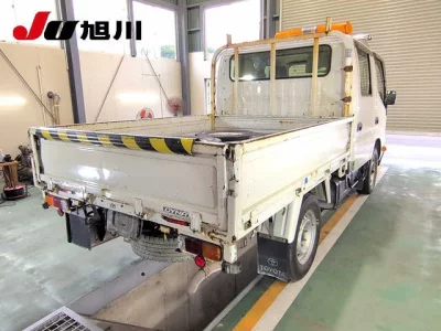 TOYOTA DYNA