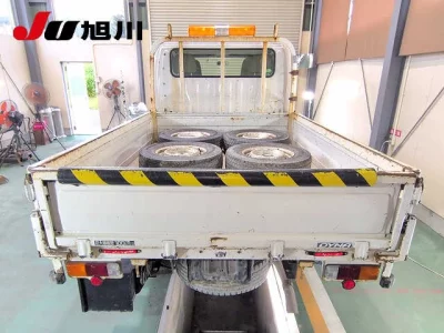 TOYOTA DYNA