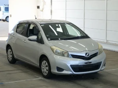 TOYOTA VITZ
