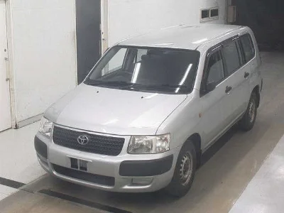 TOYOTA SUCCEED