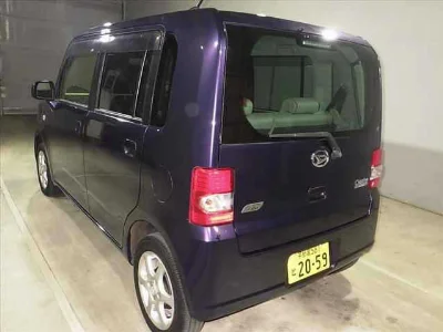 DAIHATSU MOVE CONTE