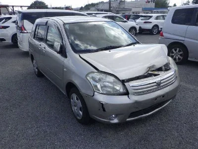 TOYOTA RAUM
