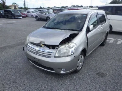 TOYOTA RAUM
