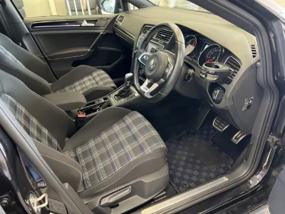 VOLKSWAGEN GOLF GTE