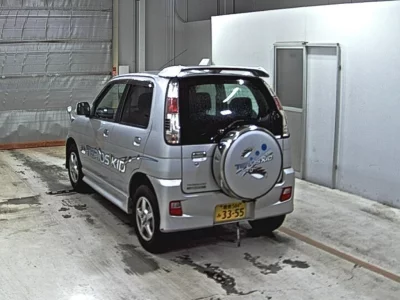 DAIHATSU TERIOS KID