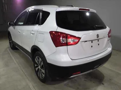 SUZUKI SX-4