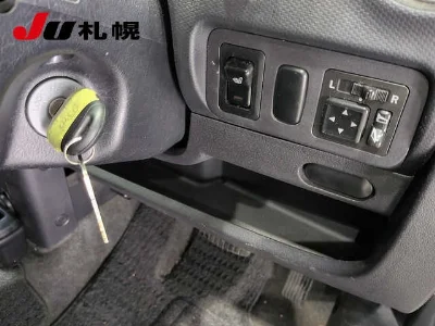 MITSUBISHI EK SPORTS