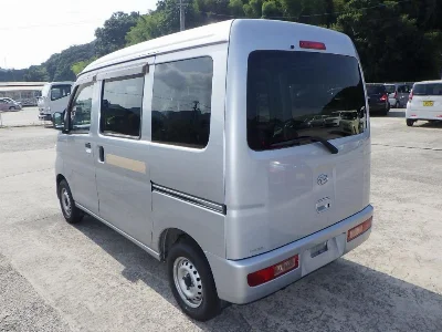 DAIHATSU HIJET VAN