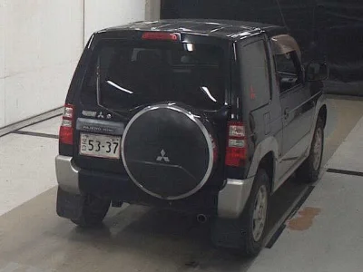 MITSUBISHI PAJERO MINI