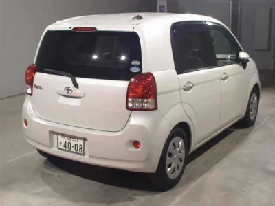 TOYOTA PORTE