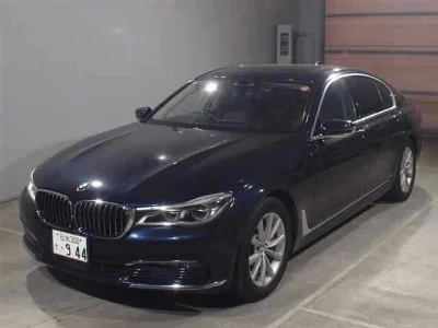 BMW 7 SERIES