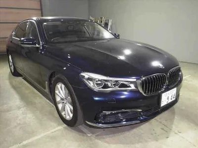 BMW 7 SERIES