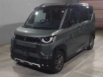 MITSUBISHI DELICA MINI