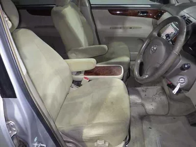 TOYOTA IPSUM