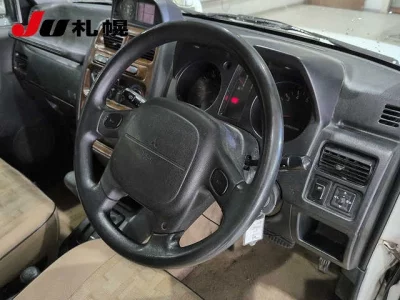 MITSUBISHI PAJERO JUNIOR