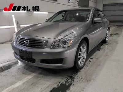 NISSAN SKYLINE