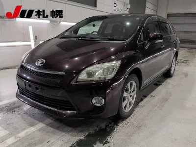 TOYOTA MARK X ZIO