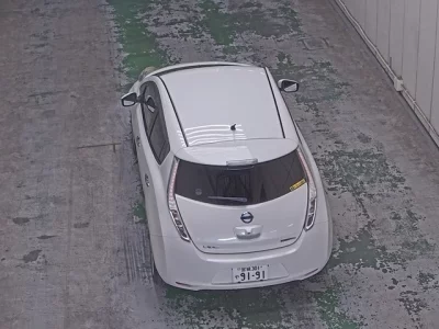 NISSAN LEAF
