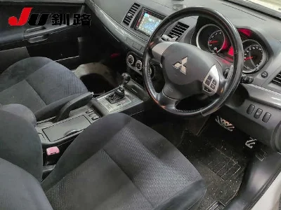 MITSUBISHI GALANT FORTIS