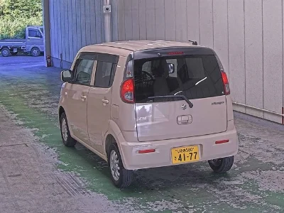 SUZUKI MRWAGON